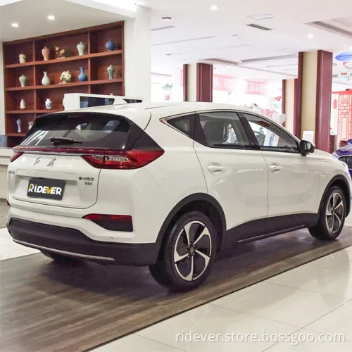 Ridever Wholesale 2019 Hong Qi E-HS3 5 Doors 5 Seats Car Passager SUV 407 Kilometers 2WD 4WD New Energy Automatic Selling Used Car Online